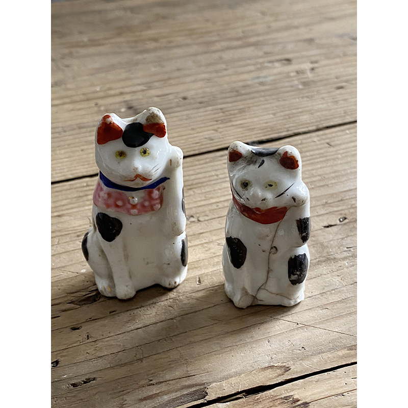 Salt and pepper shakers - Wikipedia
