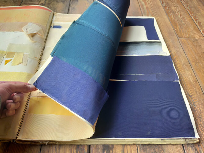 color-sample-book-of-kimono-fabric-t-a-t-a-m-i-contemporary