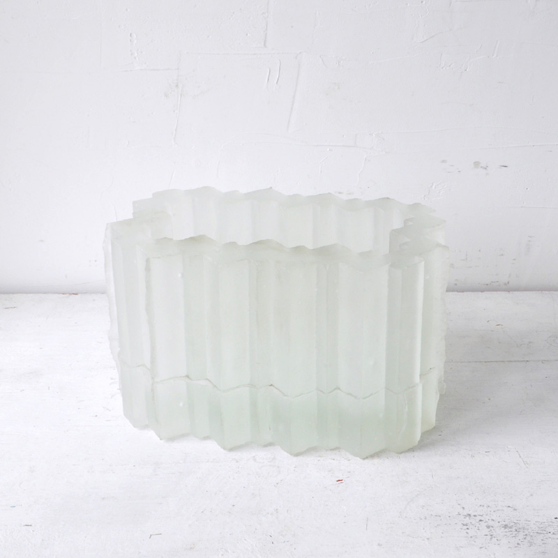 FROSTED GLASS VESSEL