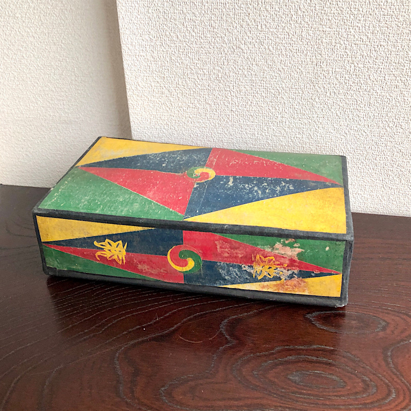 PAPER MACHE BOX