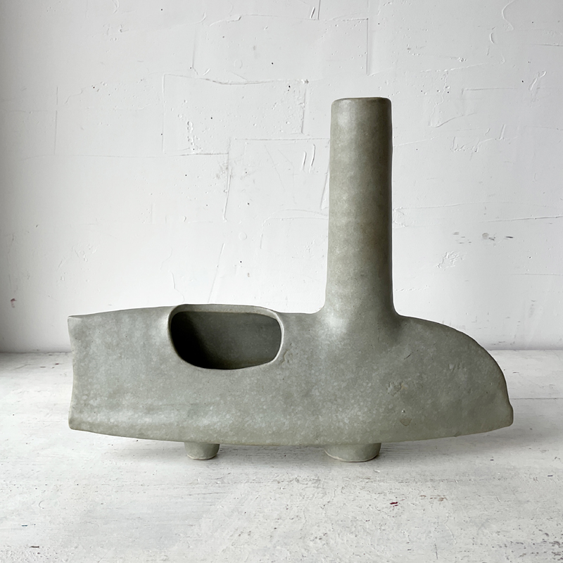 MID-CENTURY MODERN IKEBANA VASE