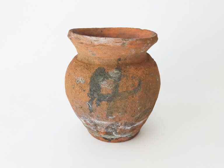 INK-INSCRIBED EARTHENWARE