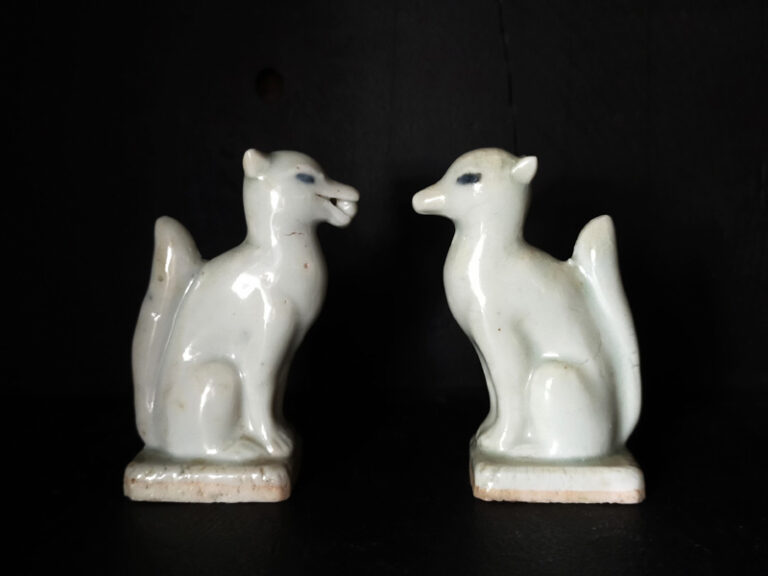 RARE VOTIVE FOXES