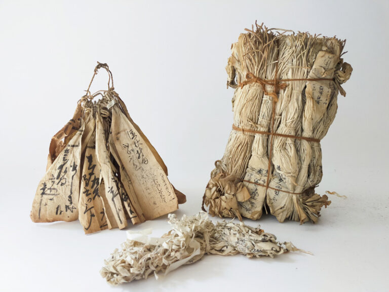 BUNDLE OF KOYORI PAPER TWISTS