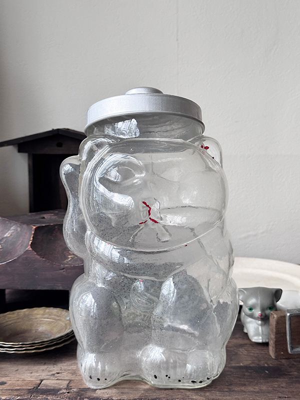 GLASS MANEKI NEKO