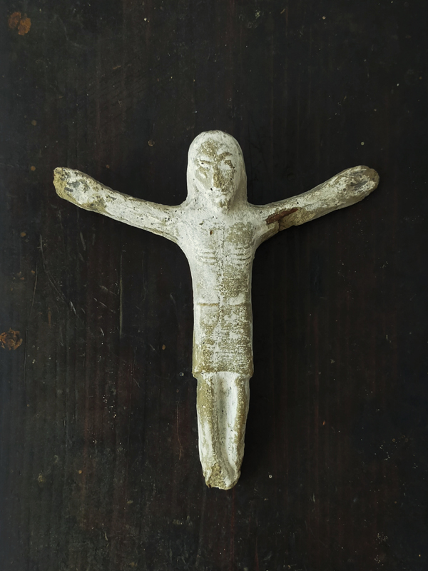 CRUCIFIX FOUND IN JAPAN